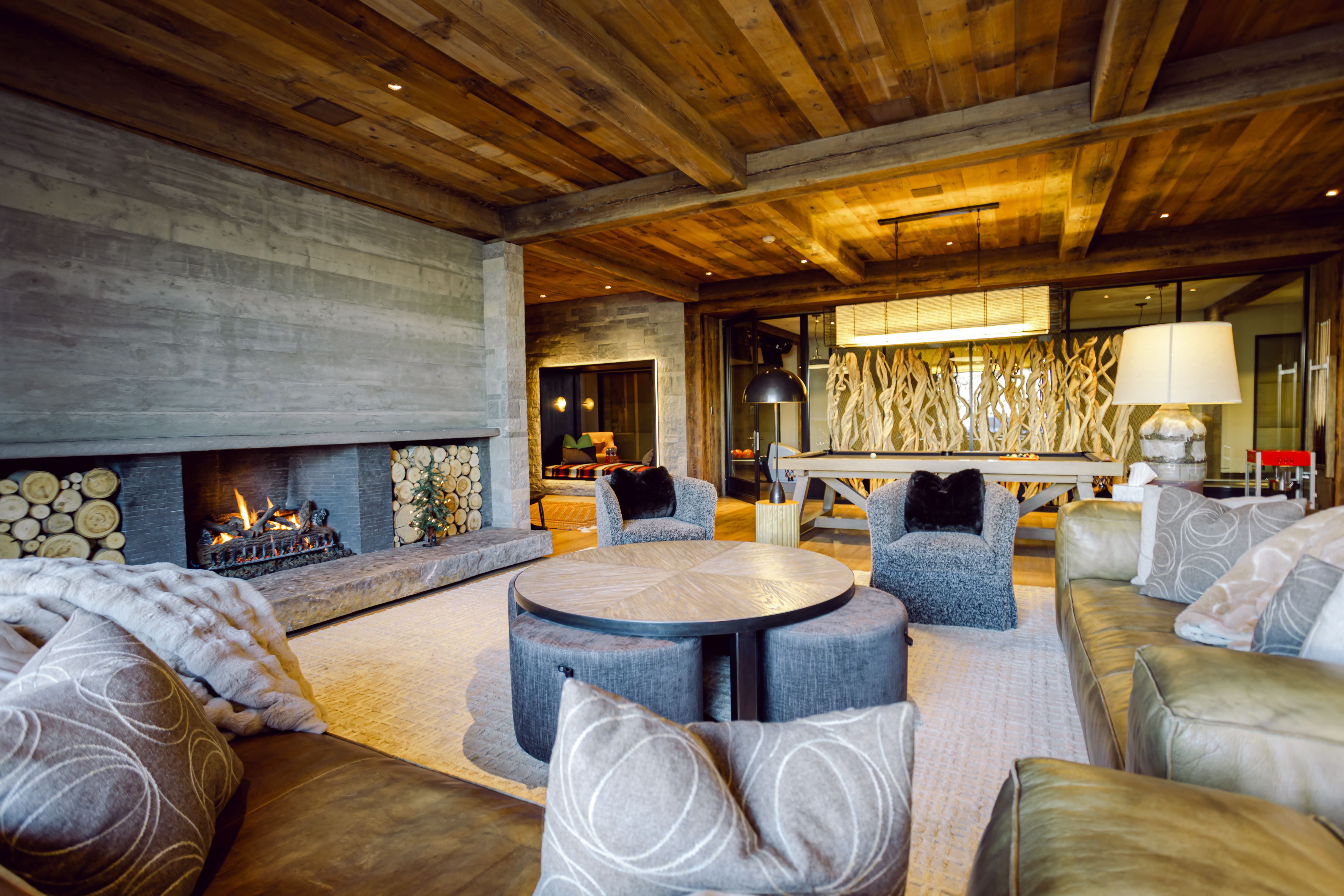 exterior image of the glass house