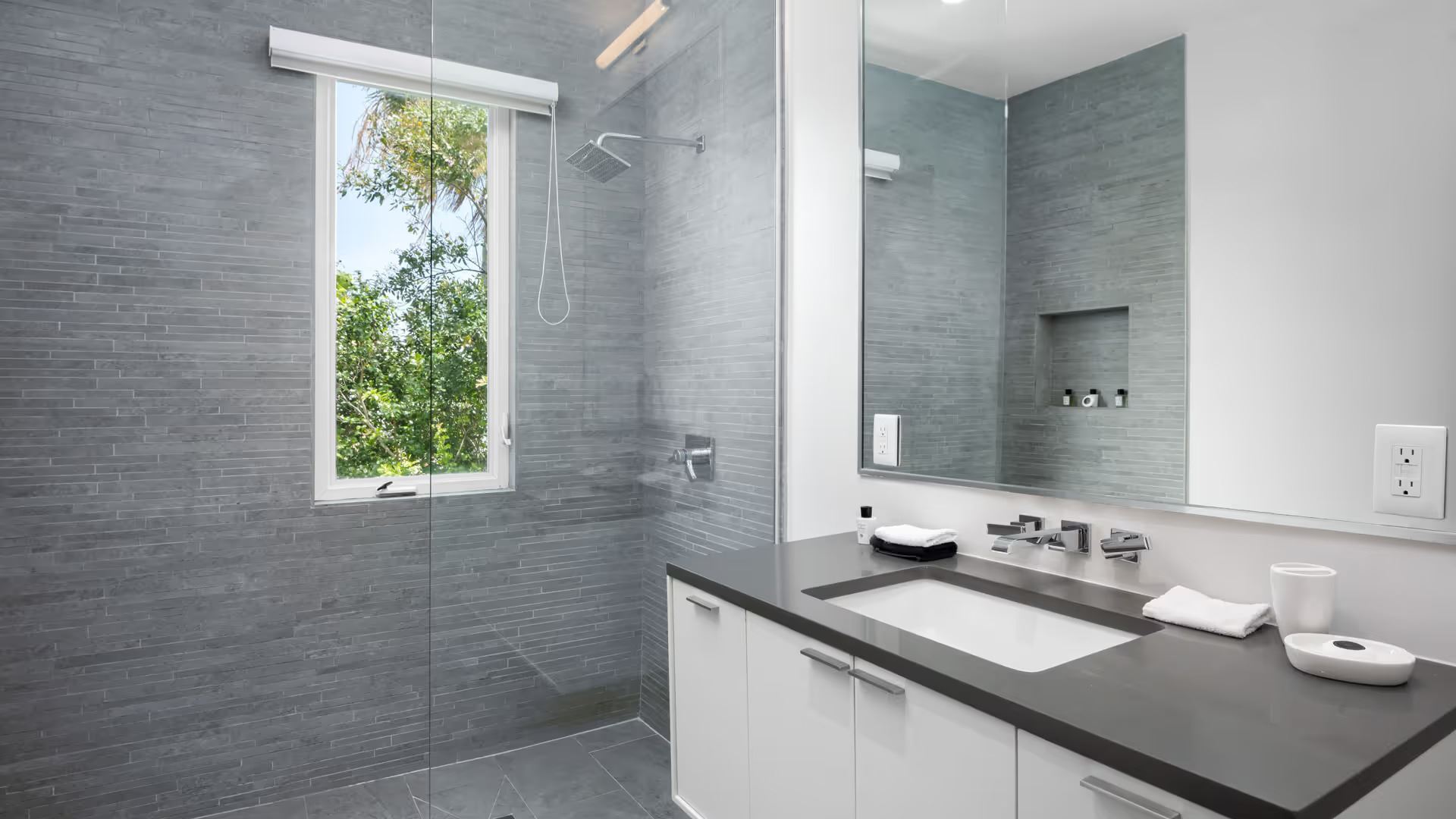 outdoor pool and firepit