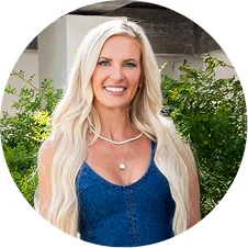 Tara Arnold - Founder